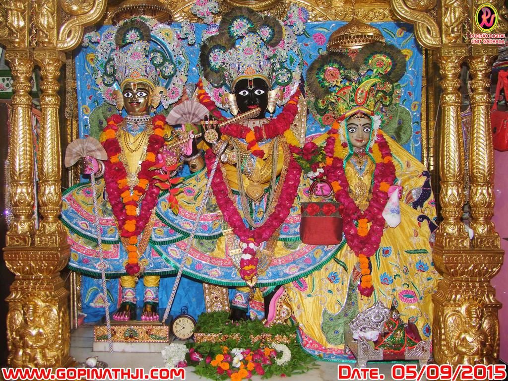 hitesh4499's tweet photo. #DailyDarshan
" गढपुरपती श्री गोपीनाथ आसरो तिहारो "
श्री गोपीनाथजी महाराज
गढपुरधाम
जय श्री स्वामिनारायण http://t.co/IA5wcvj1yU