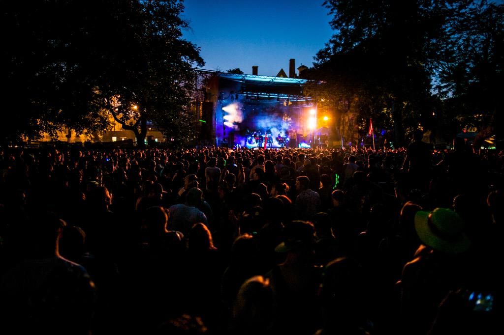 📷🎶 <a href="/theglitchmob/">The Glitch Mob</a>