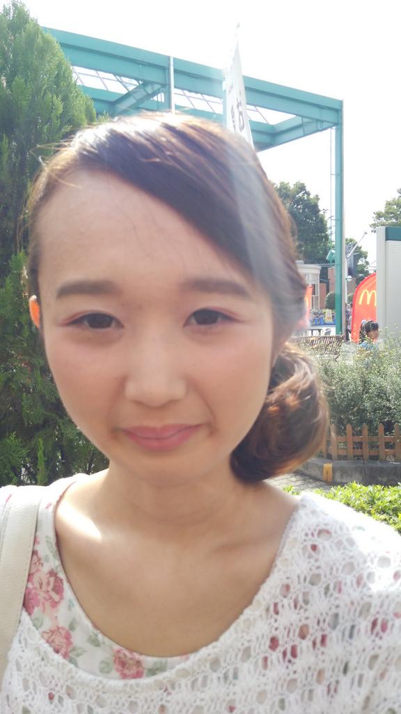 つちやなつき در توییتر 前撮りでさ髪の毛 固まっておばさんみたいな 髪型になったｗｗｗ おでこひっろｗｗｗｗｗｗｗｗｗ Http T Co T9yw8ik40s