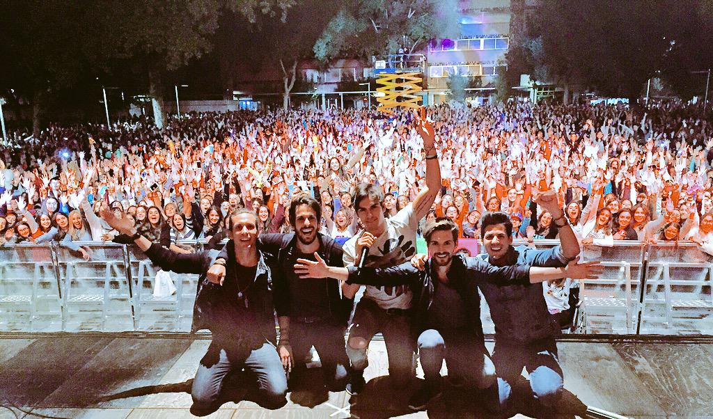 dvicioficial's tweet photo. Palencia!! Gracias por vuestro cariño!! http://t.co/SEDLF1x12b