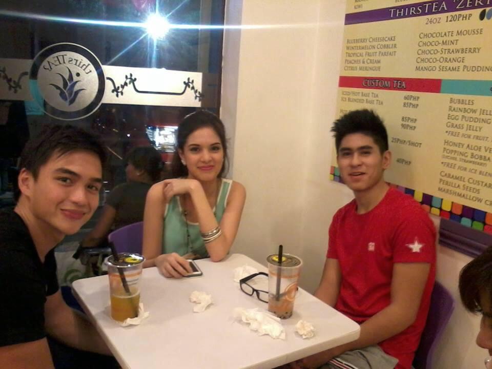 JMichOfficial's tweet photo. This love triangle please 😍😘 http://t.co/IJLaqmjF8J