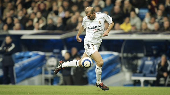 Was Zidane ever offside?- Debunking the myth that Zizou was never caught offside 2 Was Zidane ever offside?- Debunking the myth that Zizou was never caught offside