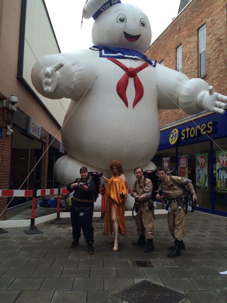UKGhostbusters's tweet photo. Keeping #InvasionColchester safe!! http://t.co/pNda7tPW34