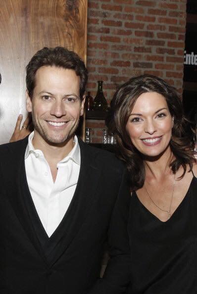 crazyfan_fan's tweet photo. #SaveForever we all want this smiles back! @netflix @WBHomeEnt http://t.co/w5BobZk4rF