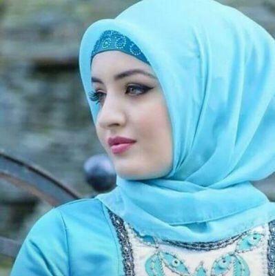 و كُن فِي الطّريق عفِيف الخطي ، شريفُ السماعِ ،
كريمُ النظر و كن شخصاً إن أتوا بعدهُ
يقولون : مرّ .. و هذا الأثر..!