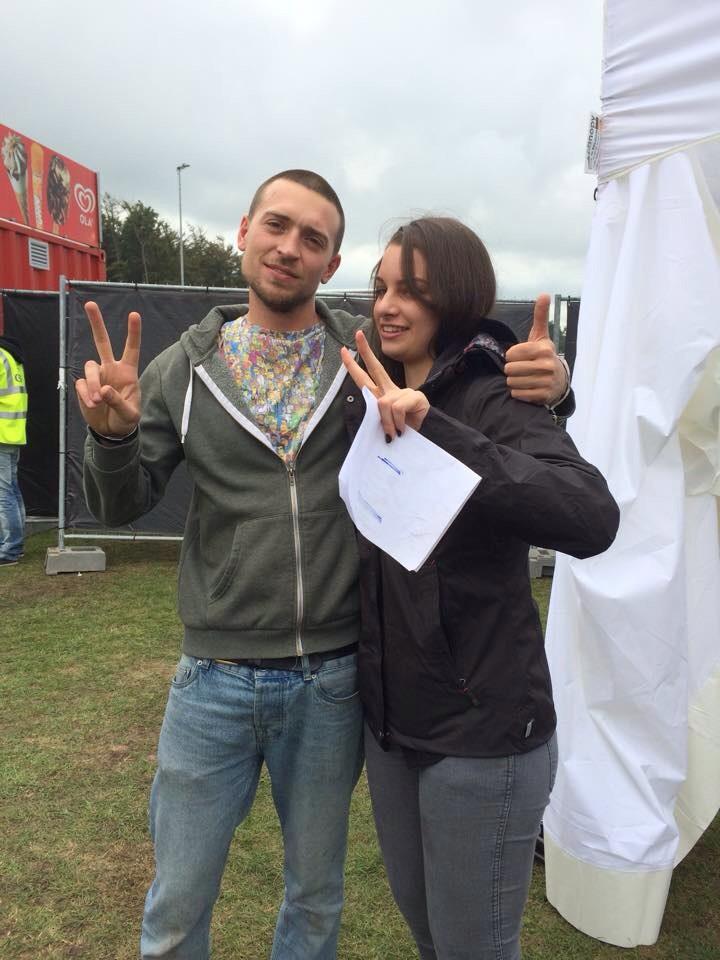 Bastille_BE's tweet photo. So we met @Ben_TKAK yesterday and  decided to pose asian style. Thanks again! http://t.co/iA78PDQpii
