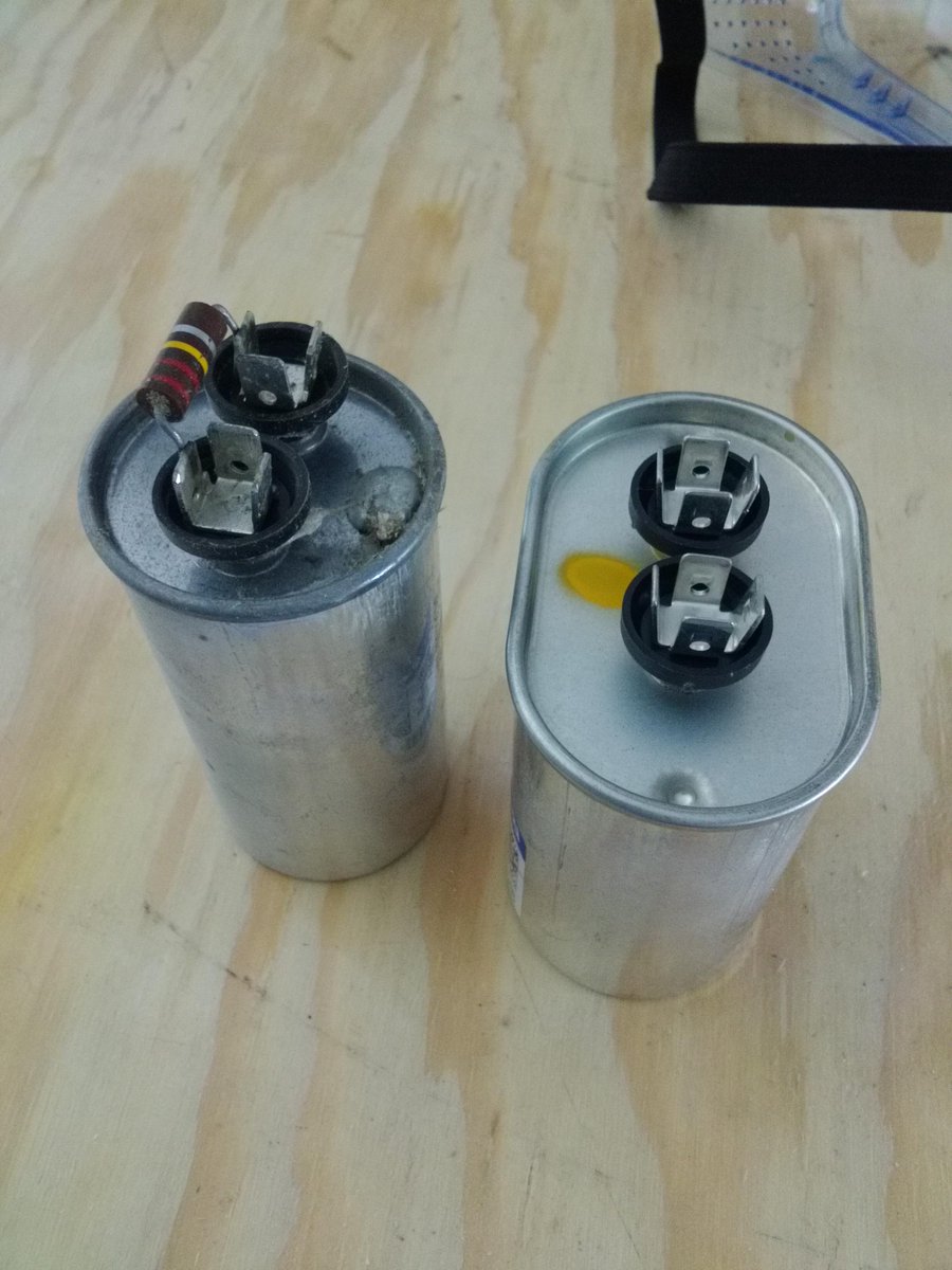 MichaelCRalph's tweet photo. Satisfying to troubleshoot and through due diligence stubble upon the problem. Process > intuition. #BadCapacitor http://t.co/LAfpP8tAUc