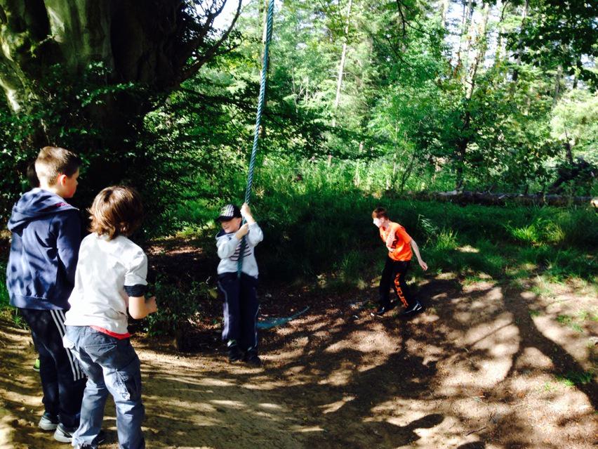 FraserD91's tweet photo. Having fun on the rope swing at #bbcamp15 with @4thCarlukeBB http://t.co/a9KNqjUnTh
