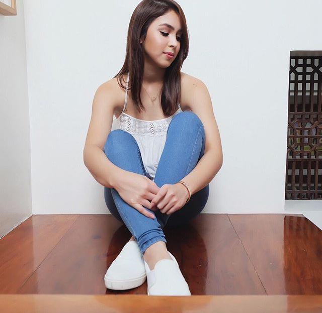 sleeklayouts's tweet photo. Free Julia Barretto layout! Rt if used/saved. Give credits also -💎 http://t.co/TpPYAnds6o