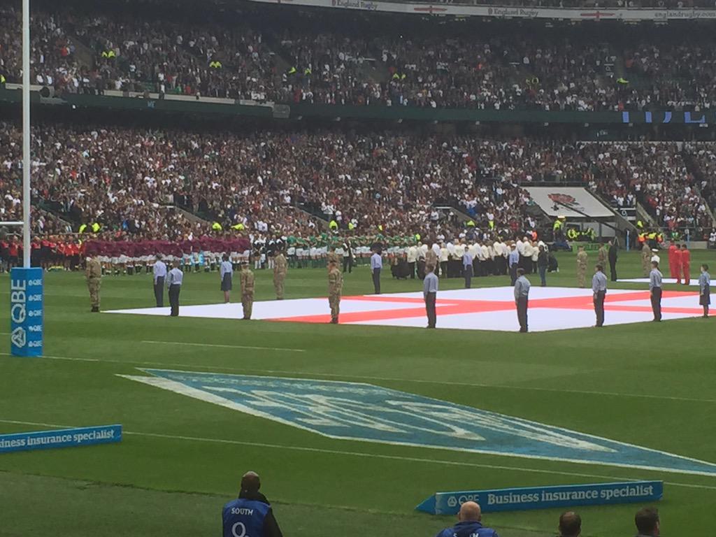 jsbmendis's tweet photo. At Twickenham come on England http://t.co/yaJ2zWaudO