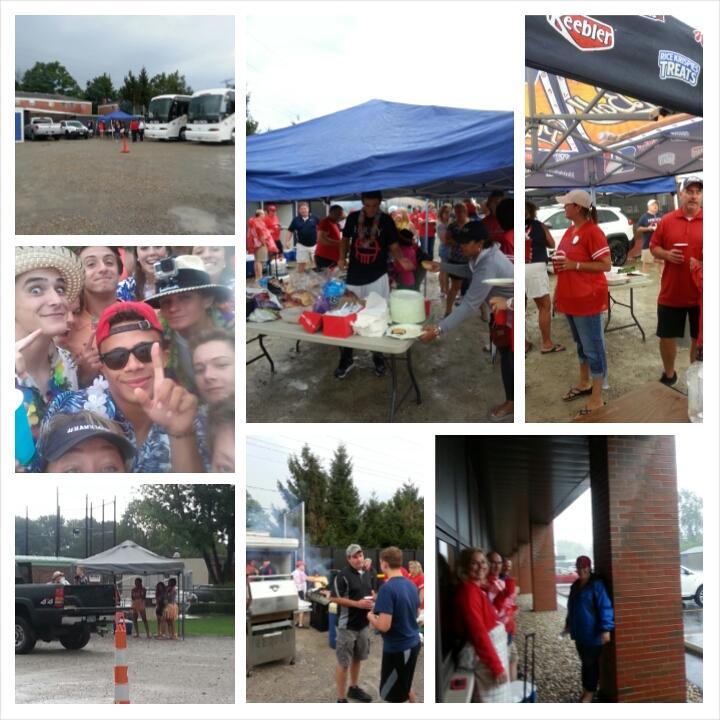HeatherRuby's tweet photo. @HartleyFootball @rawlins_mary another successful #hawkgate hawkgate! http://t.co/ZgkA6hXV2M