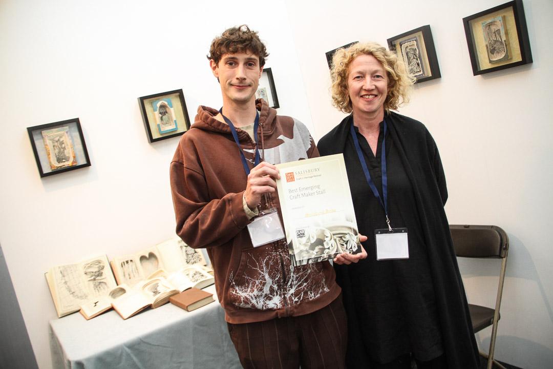 SimonWardPhoto's tweet photo. Sculptured Books - Best Emerging Craft Maker @SalisCraftFest sponsored by Pain Arts Salisbury #SalisburyCraftFest http://t.co/ryxpW1p77N