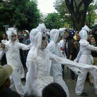 cewekmaros's tweet photo. Luar biasa kawand http://t.co/vbu53sdgsC