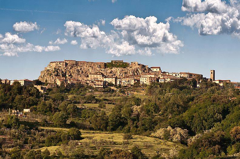 Roccastrada: via libera al “baratto amministrativo” per aiutare le fasce deboli.