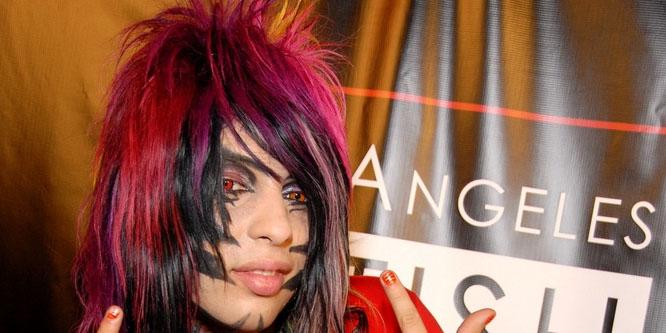 Dahvie Vanity from turns 31 today! Happy Birthday! 