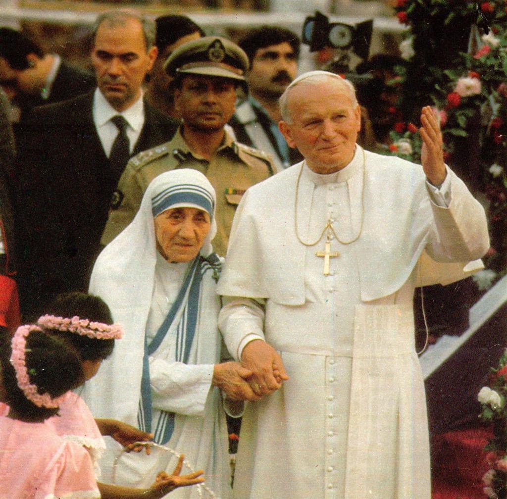 FrJosephMcShane's tweet image. Blessed feastday of Bl. Mother Theresa of Calcutta! I had the great privilege to meet her 1995.
