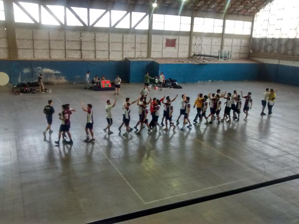 Arranca <a href="/GPJHandball/">GPJ Handball</a>  vs  <a href="/Handball_CAT/">Handball Talleres</a> por la #PrimeraB de la <a href="/fchtvok/">FCHtv</a>  Por el T. Apertura estos equipos empataron