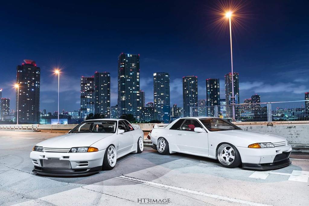 GloriousWhips's tweet photo. Double trouble http://t.co/gDA0io5H6s
