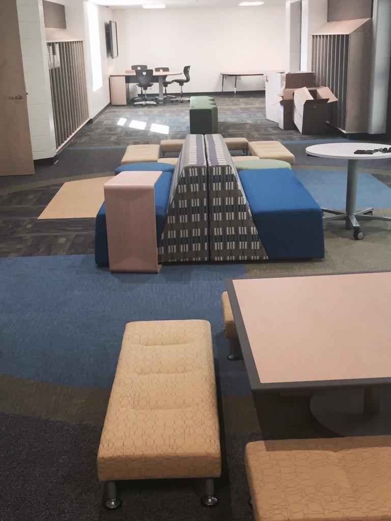 BusinessBarr's tweet image. Deerfield new collaboration space. Simply sensational. @docsmatthews @NoviAcademics @DeerfieldNovi