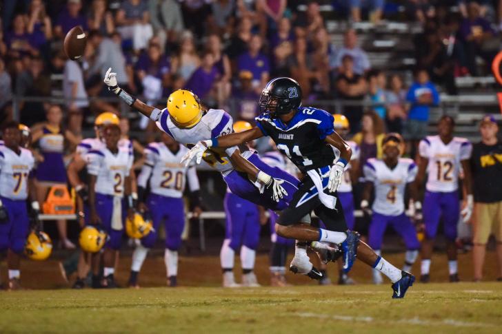 95 photos from Corinth Holders' win over Hunt: highschoolot.com/football/image… #HSOT