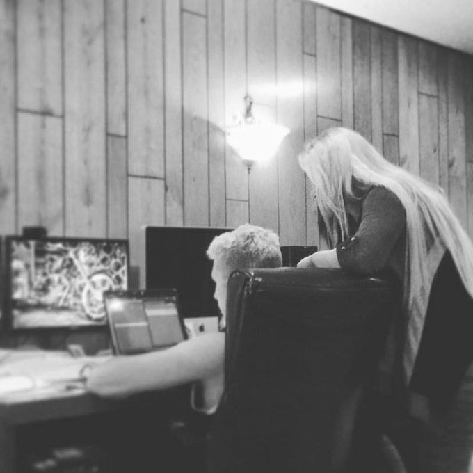 Working on our mix for @LVHempFest gonna be sickkkkk #vegas #music #edm @OfficialJackEL @IamNikkiPhoenix<a class="tags" target="_blank" title="On Twitter" href="/?out=eyJ0eXAiOiJKV1QiLCJhbGciOiJIUzUxMiJ9.eyJpYXQiOjE3MjIwMDc2MTMsImlzcyI6InR3cG9ybnN0YXJzLmNvbSIsIm5iZiI6MTcyMjAwNzYxMywiZXhwIjoxNzUzNTQzNjEzLCJyZWRpcmVjdF91cmwiOiJodHRwczovL3R3aXR0ZXIuY29tL0xWSGVtcEZlc3QifQ.EuTLsj4KlBnzdrxcUnMy8q_fjst0ZgyB2RvgwyCPmGDCJDyhWKcPuT-Q22K43QUHw8zwKMQL86nA8yLtupTbKA">@LVHempFest</a><a href="/tag/vegas"class="tags"><span>#vegas</span></a><a href="/tag/music"class="tags"><span>#music</span></a><a href="/tag/edm"class="tags"><span>#edm</span></a>