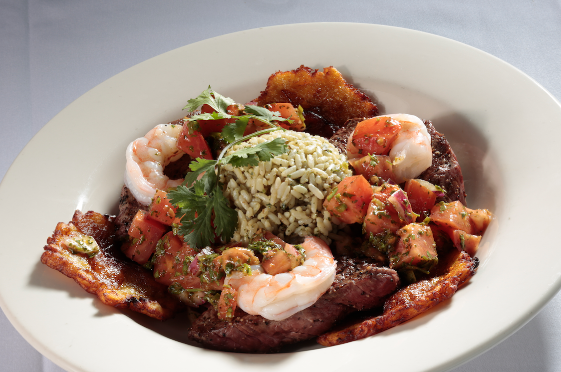 StonewoodGrill's tweet photo. A medley of flavors to excite your tastebuds is one way to describe the Baja Surf & Turf. #ChefsCanvas http://t.co/ve1ymOZYws