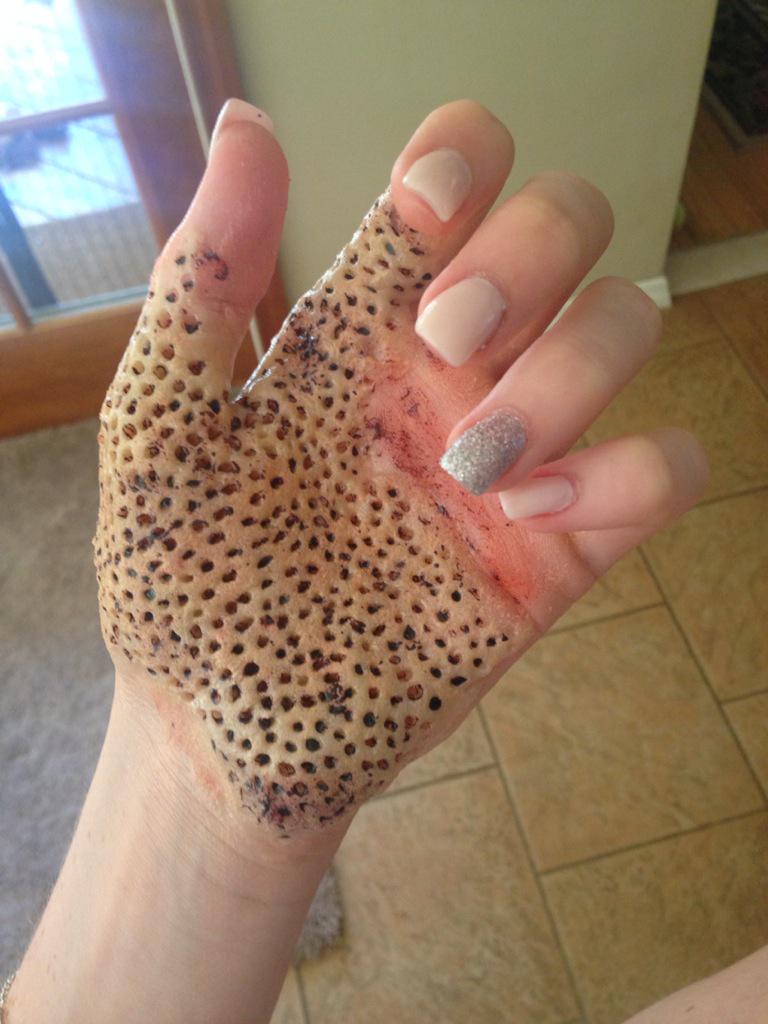 body art on Twitter: "(trypophobia) thank you so much to