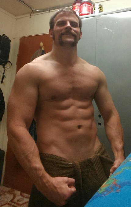 COKWJR6U8AAg1J3.jpg:small