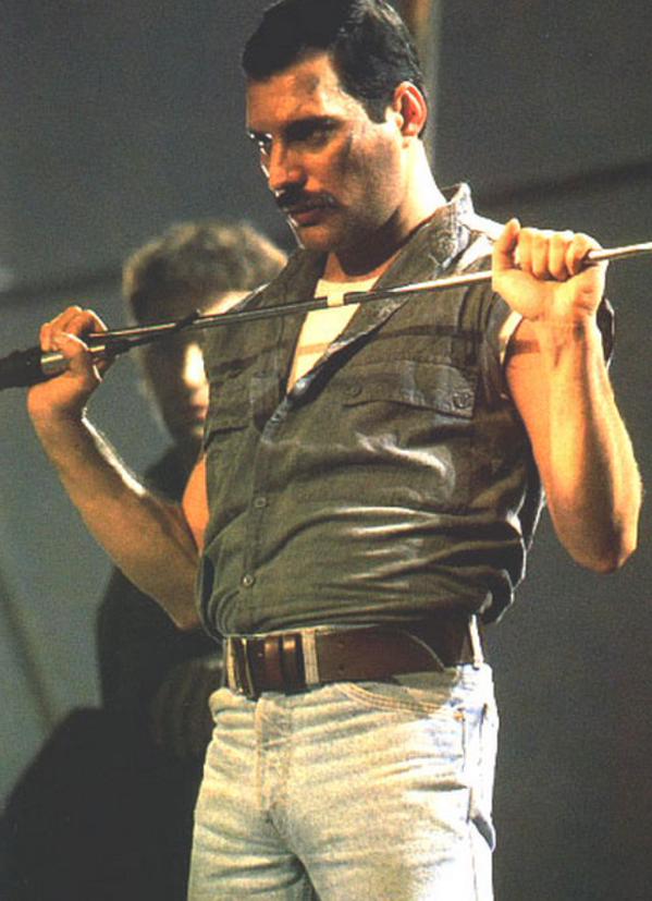 Happy Birthday Freddie Mercury. Thanks you very much for everything you made, you are our hero. Freddie Must Go On 