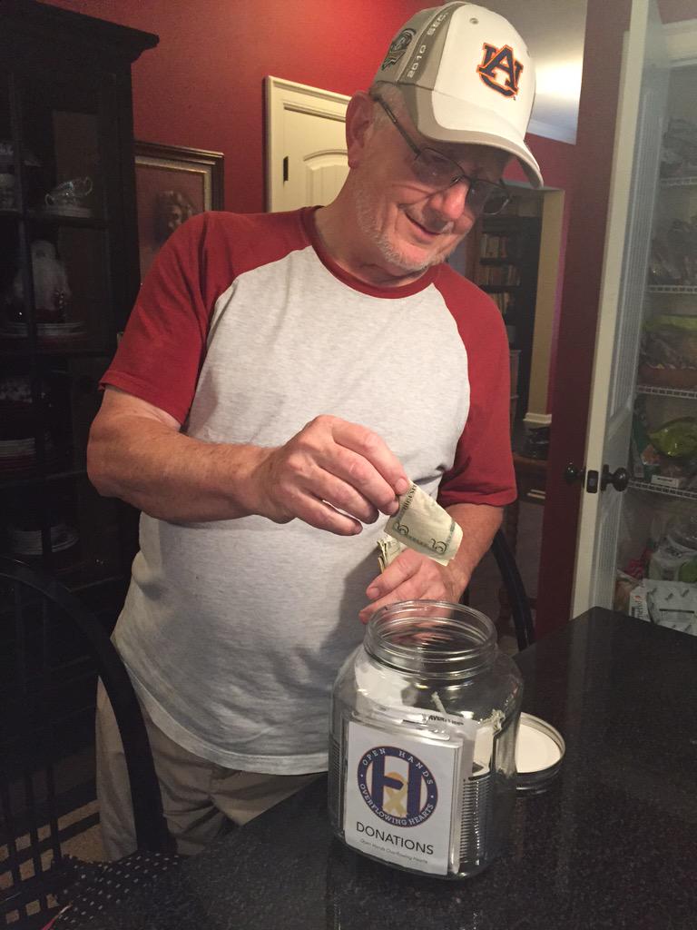 Morganalyssa96's tweet image. Fundraising idea: Every time Auburn (or the team you're cheering for) scores, put $5 in a jar to donate to OHOH!