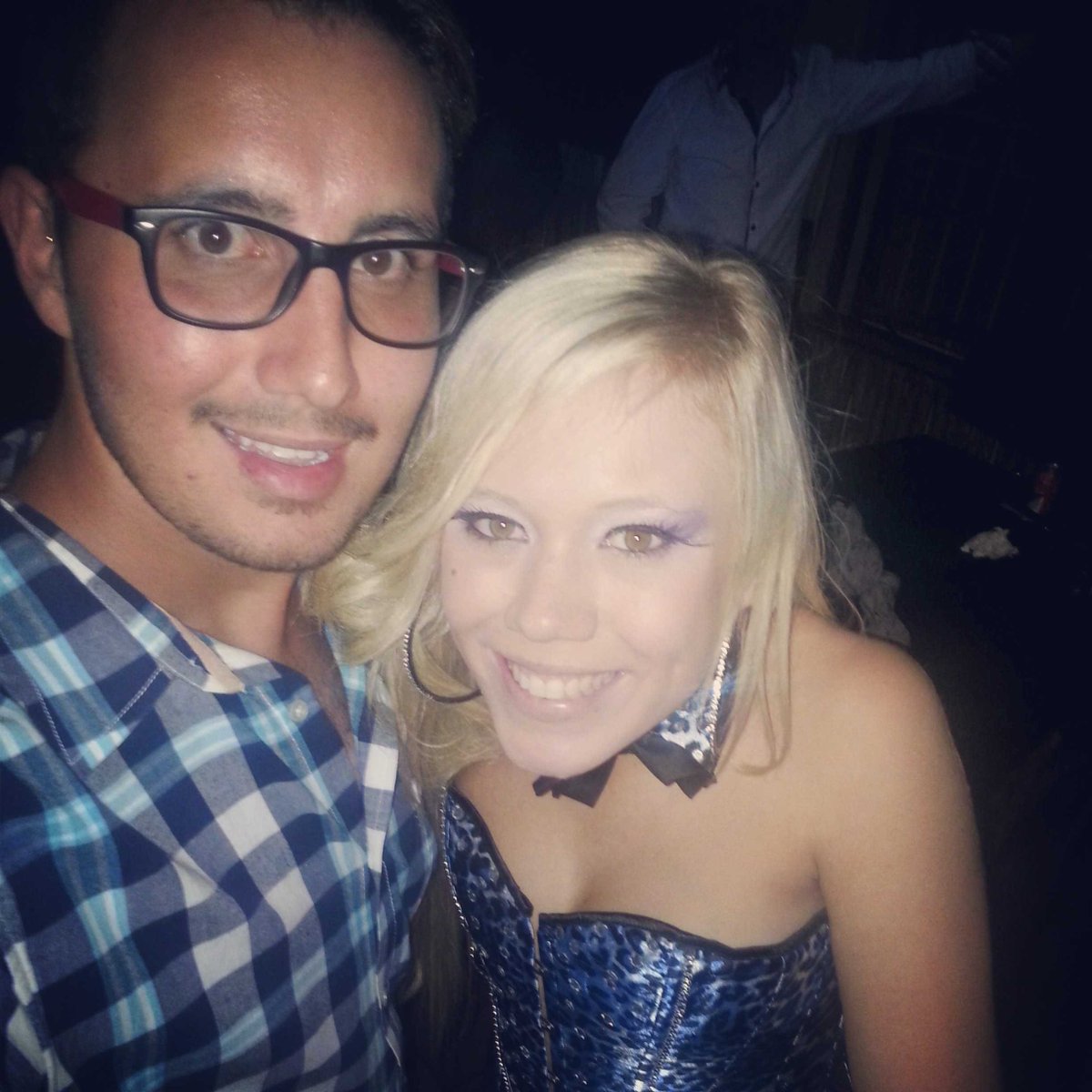 robin_leask's tweet photo. Nevermind #TBT... Let's have a #TBS @SharoneyMedia http://t.co/tBcDafhMRs
