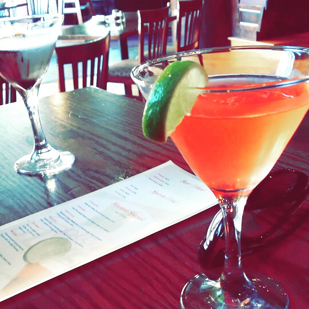 MainStreetCook's tweet image. After 8 &amp;amp; Cosmo #cliftonHills #SpicyOlive #5oClock