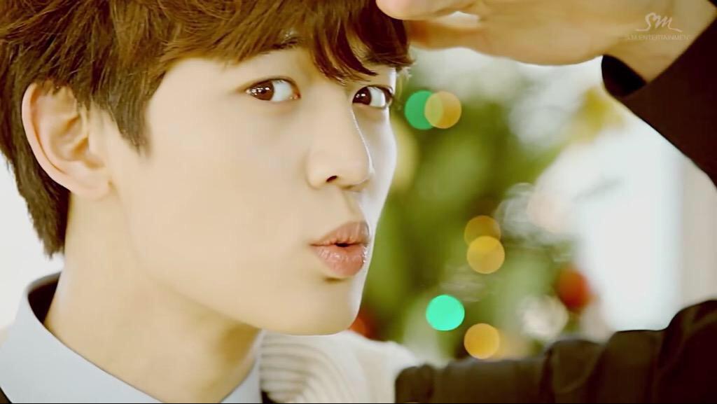 kpop_lips's tweet photo. minho - shinee http://t.co/8jxef5iK18