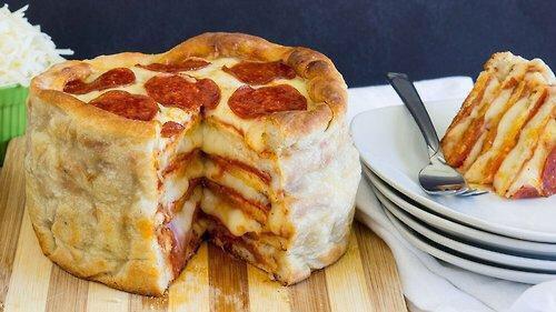 uchik1983's tweet photo. Pizza Cake! https://t.co/yd5FQUWadb