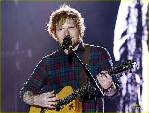 picsheeran's tweet photo. http://t.co/1yesxDmcpj
