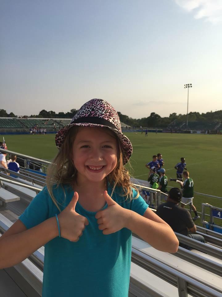 Wesley_Riley35's tweet photo. @CLTIndependence #USLFan #CLTvWIL #shewantstowin http://t.co/kh8nwdJPEP
