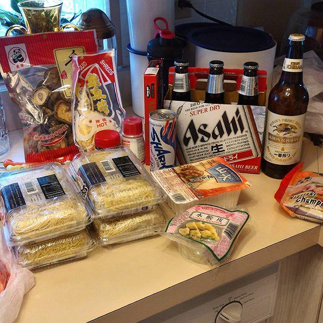 STLrepost's tweet image. Took a trip to Seafood City today for some Gaijin House related experimentation ift.tt/1LbNMc0