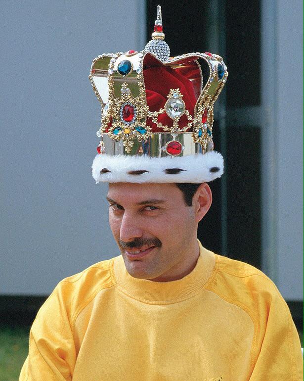 Happy birthday to the great Freddie Mercury. Queen was 1st big show I saw in 1976. Not seen a better show since!  