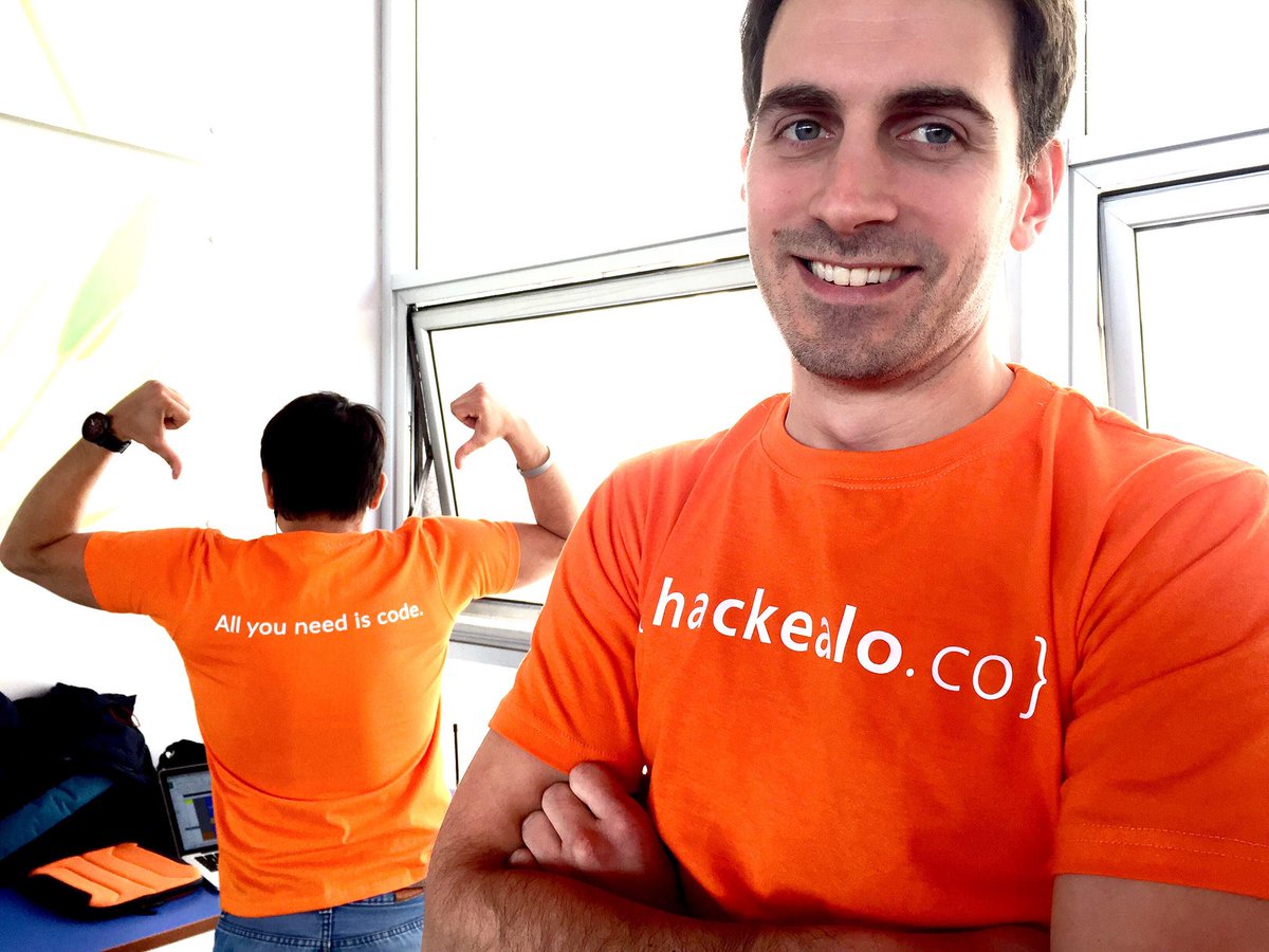 hackealoapp's tweet image. Fin de jornada #EnDevConCL ¡Hay equipo! hackealo.co #TúEliges