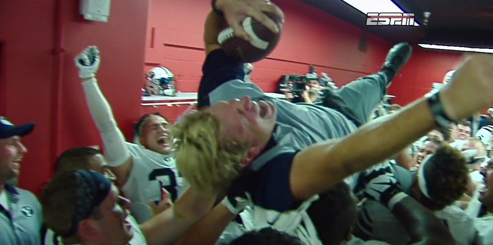 CBSSports's tweet photo. When dad comes thru with pizza rolls. http://t.co/KZlaOMGvGq