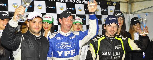 EspirituDakar's tweet photo. #CARX | #Fecha2 #Catamarca

#MaxiRally #PODIOFINAL

1° @coyotevillagra
2° @augustodagosti3
3° @miguelbaldoni http://t.co/4po3LyRyFX