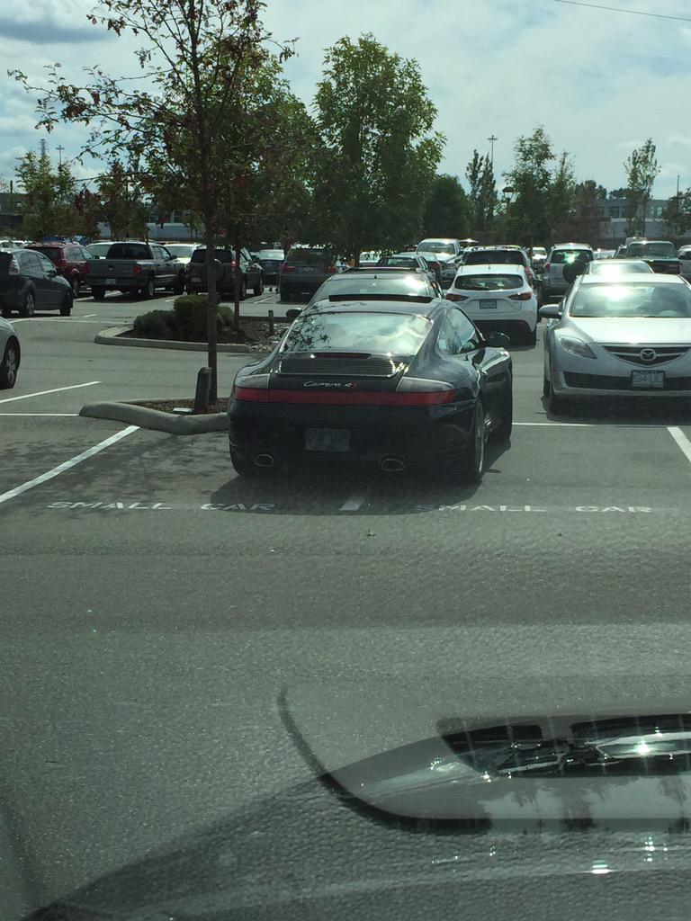 LukeMorling's tweet photo. @BDofVancouver @fabs318 same day two different lots, still can't find the white lines!! http://t.co/8j7VOFzDm0
