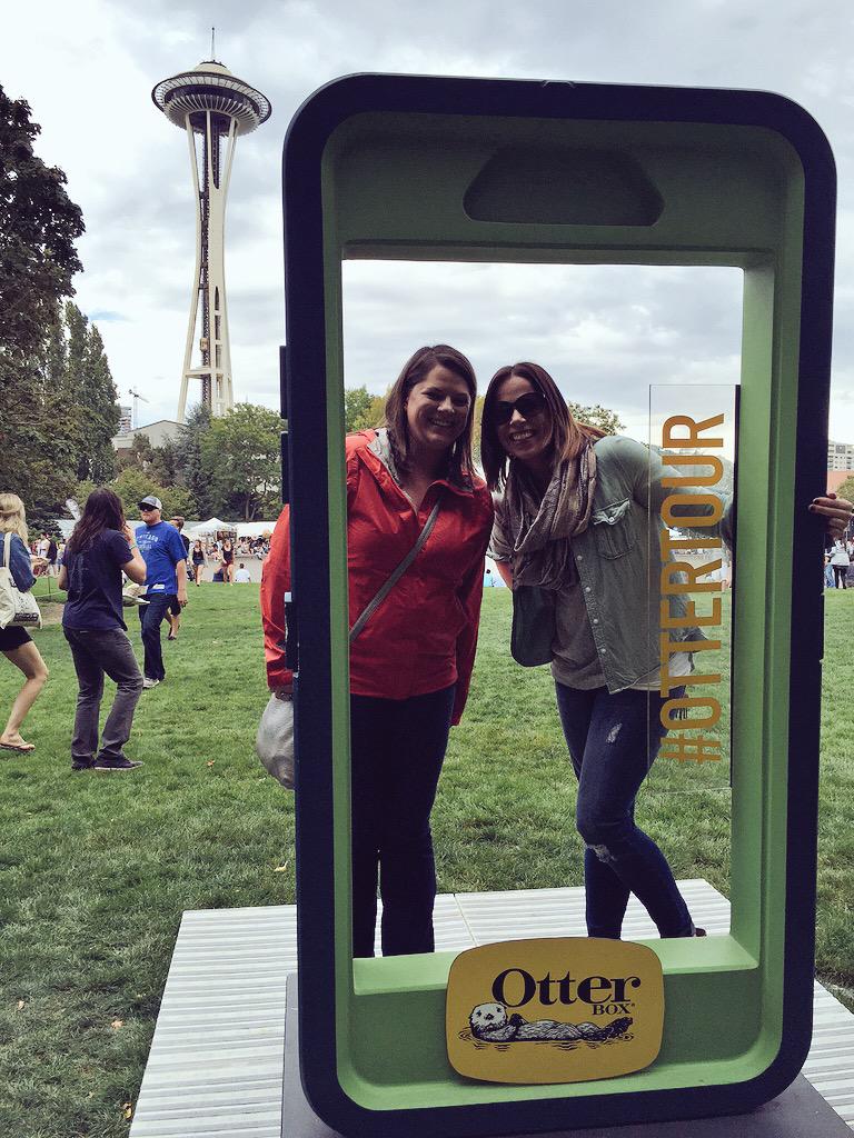 HopeKristi's tweet image. #ottertour #innerouter #bumbershoot @OtterBox