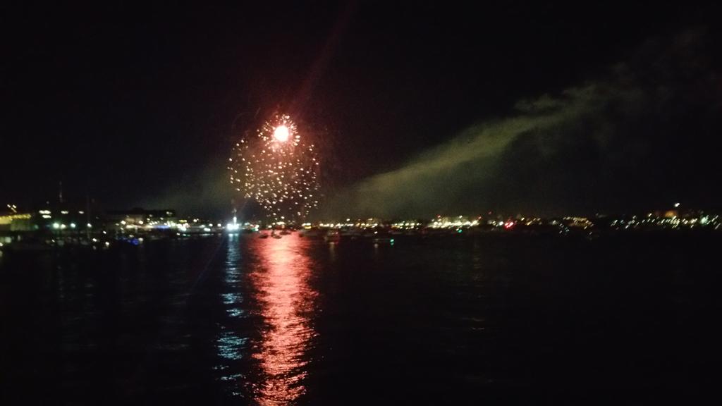 RedInvasionPHL's tweet image. #RedInvasionVI on the water!