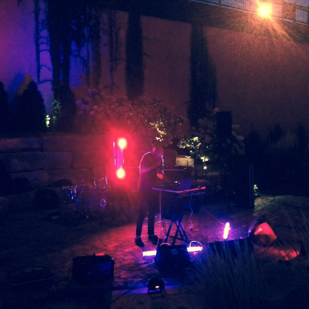 COMONADARECORDS's tweet photo. @AATS_XO at @612Brew. @Pornononoband next. http://t.co/Vm76posIOW