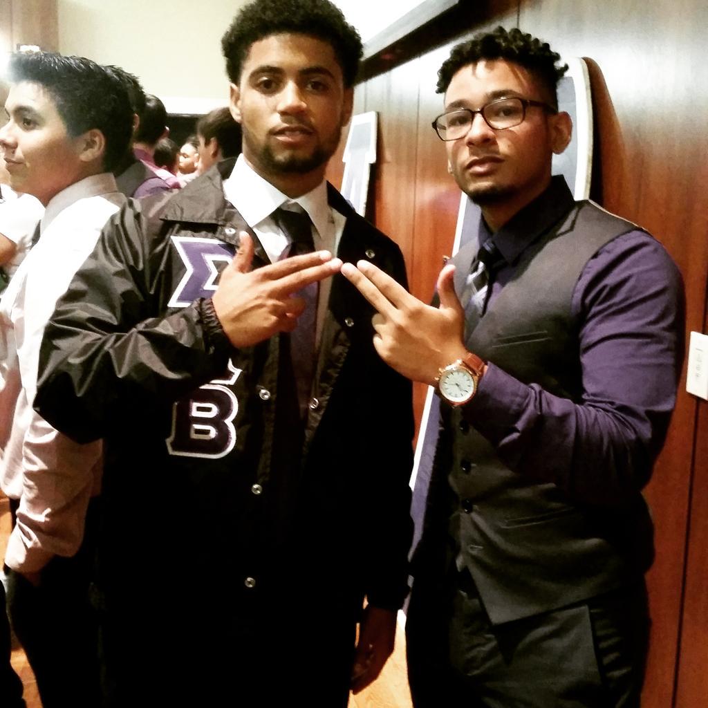 mab42496's tweet image. Congratulations to my little for becoming a member of Sigma Lambda Beta
#MuLine #Spring15 #SLB
