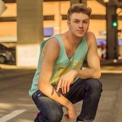 celebirthdays1's tweet photo. #HappyBirthday! #ChaseMartin - #Rapper from #UnitedStates(#Ohio), Birth sign #Virgo http://t.co/e3KqePArqX http://t.co/j7lcoWTlfs