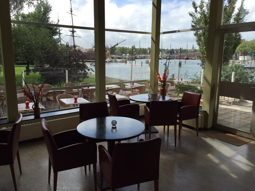 Pension homeland: heerlijk geluncht in groene oase marineterrein met uitzicht op de binnenstad!