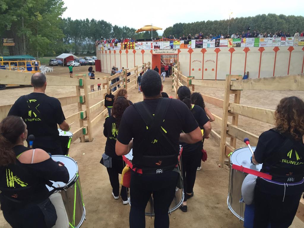 Retruny's tweet photo. Entrant! #Percussió #Retruny des de #Cassà al #Correbous de #Vidreres! http://t.co/edE0rpdntO