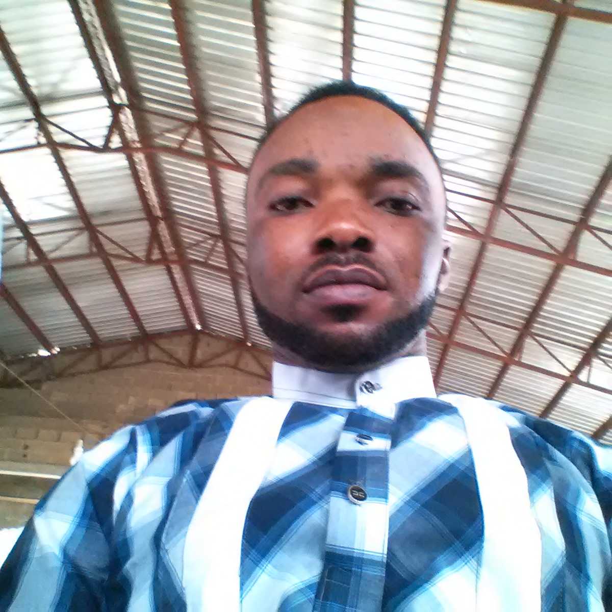 CorneliusUchen2's tweet photo. My beard look for #Worldbeard Day http://t.co/Au6JvuomLX